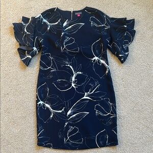 Vince Camuto Navy Floral Ruffle Sleeve Dress size 2.